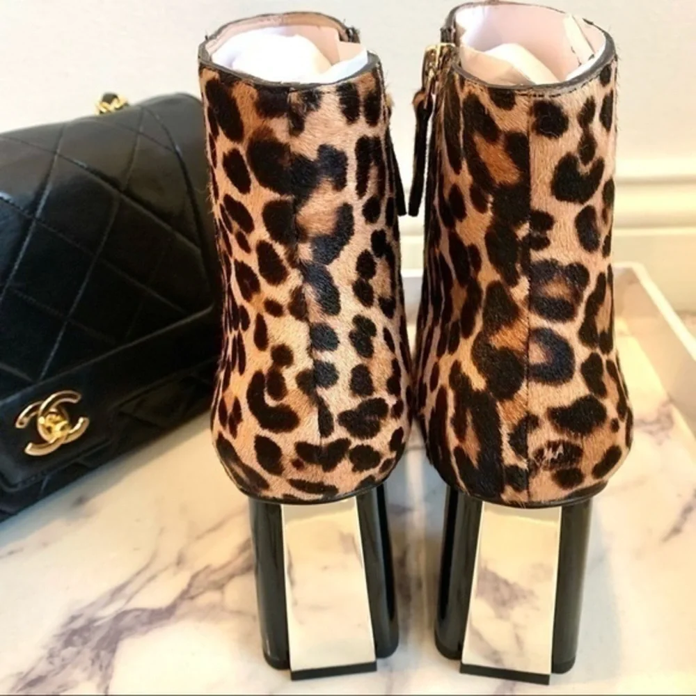 KATE SPADE Rudy Boots Leopard Print in Size 9